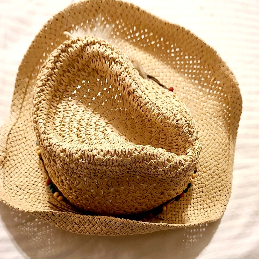 Straw hat - Picture 2 of 3